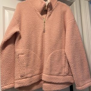 Fuzzy pink quarter zip with pockets in front. In great condition!